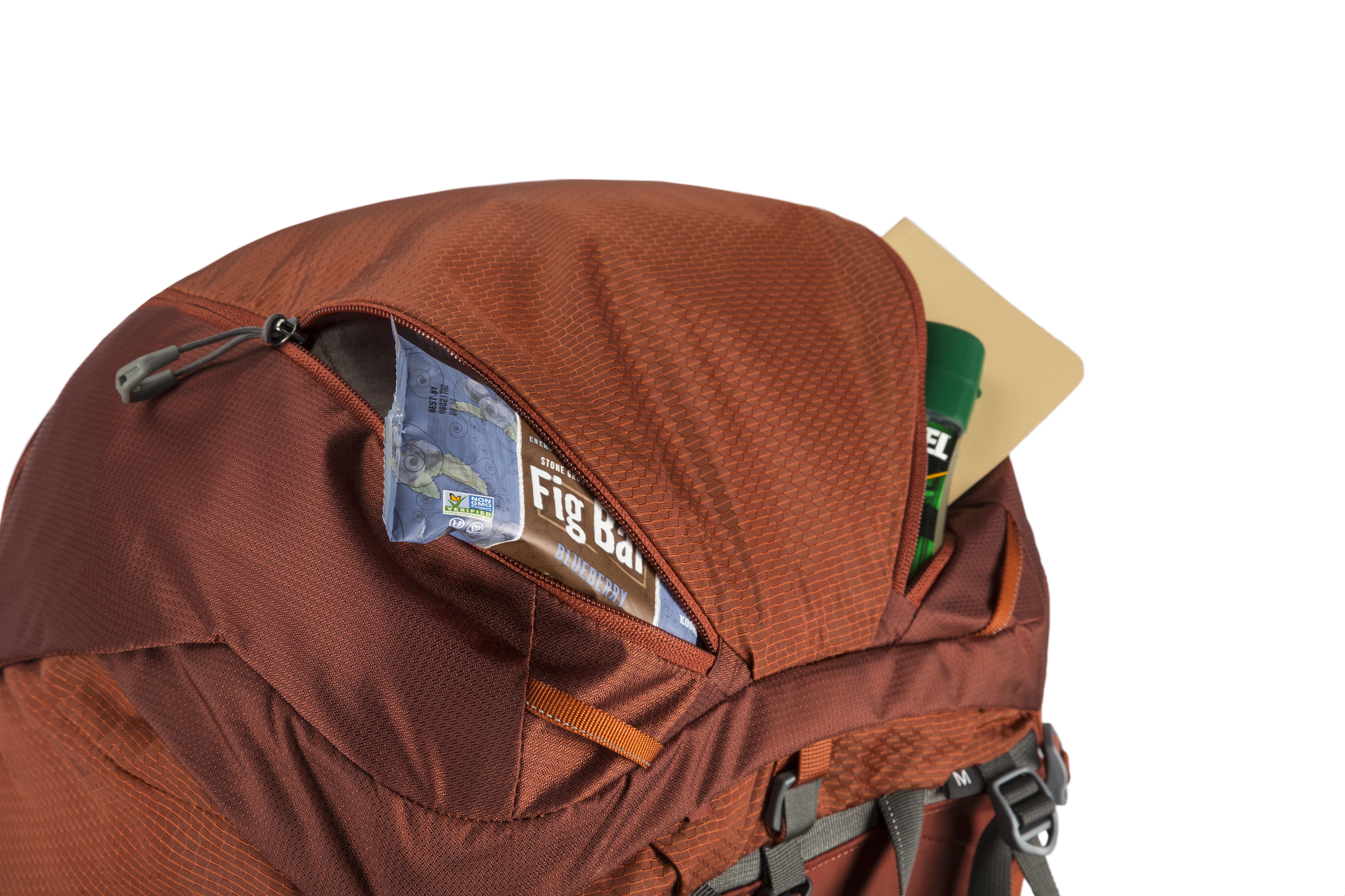 Baltoro 75, brick red