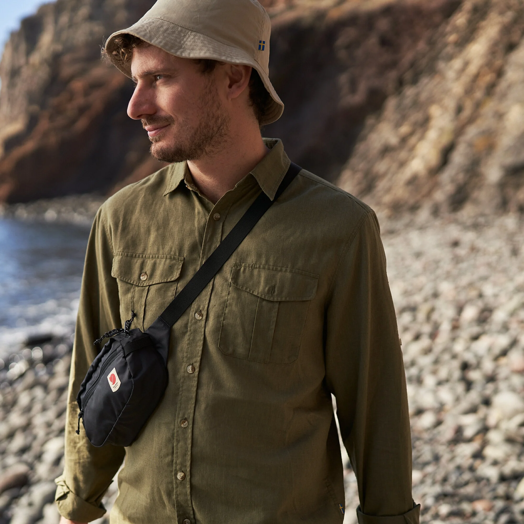 Reversible Bucket Hat, dusty rose/fossil