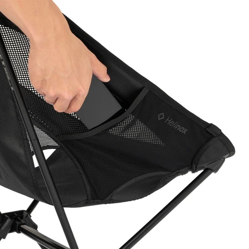 Chair One (re), blackout edition