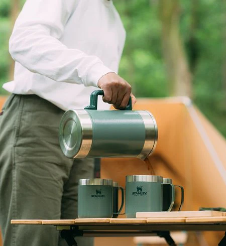 Stanley Stay-Hot French Press, hammertone green