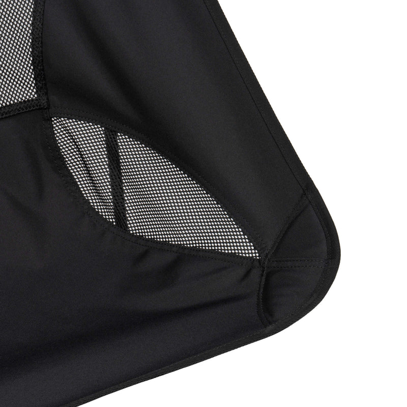 Chair One, blackout