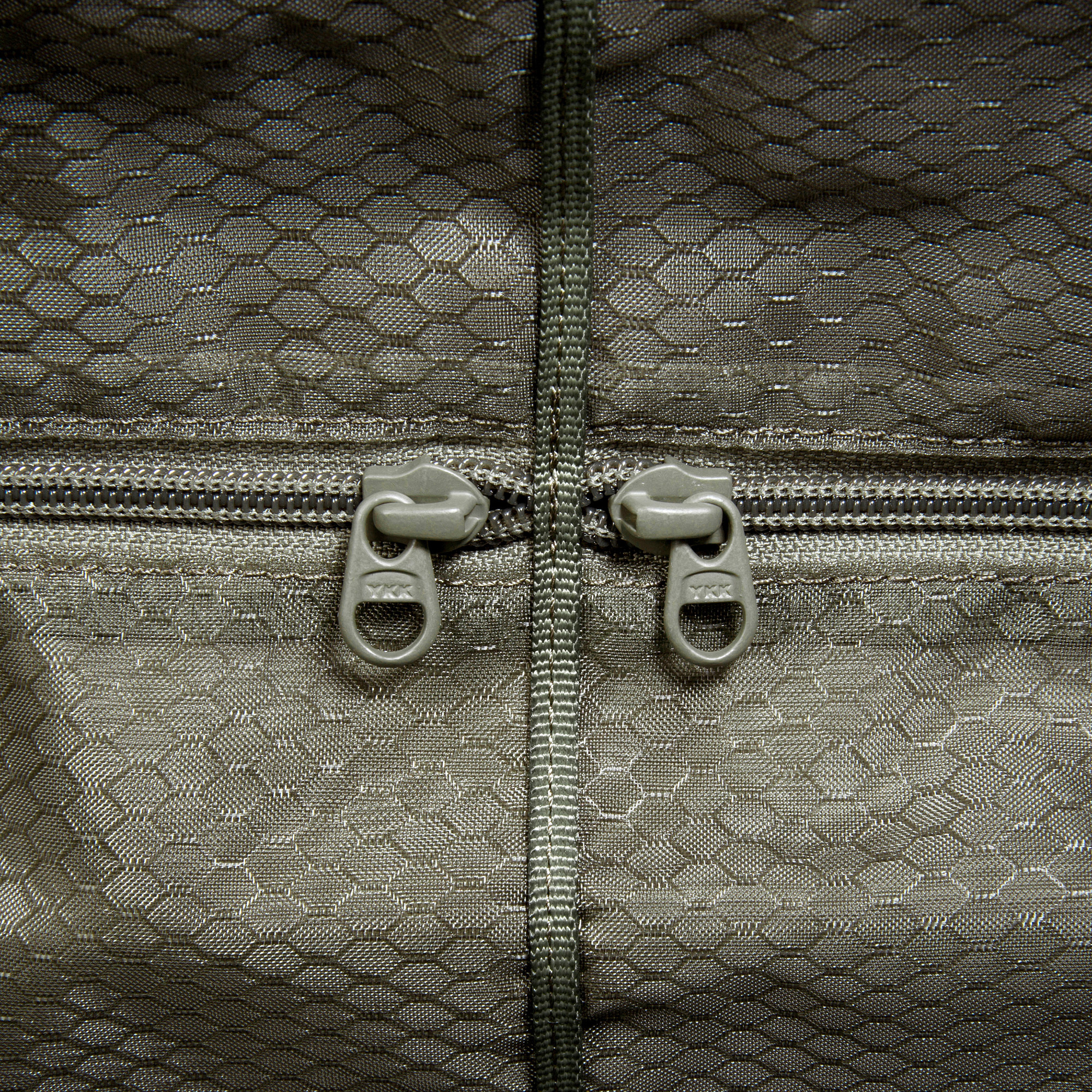 TT Duffel 65, olive