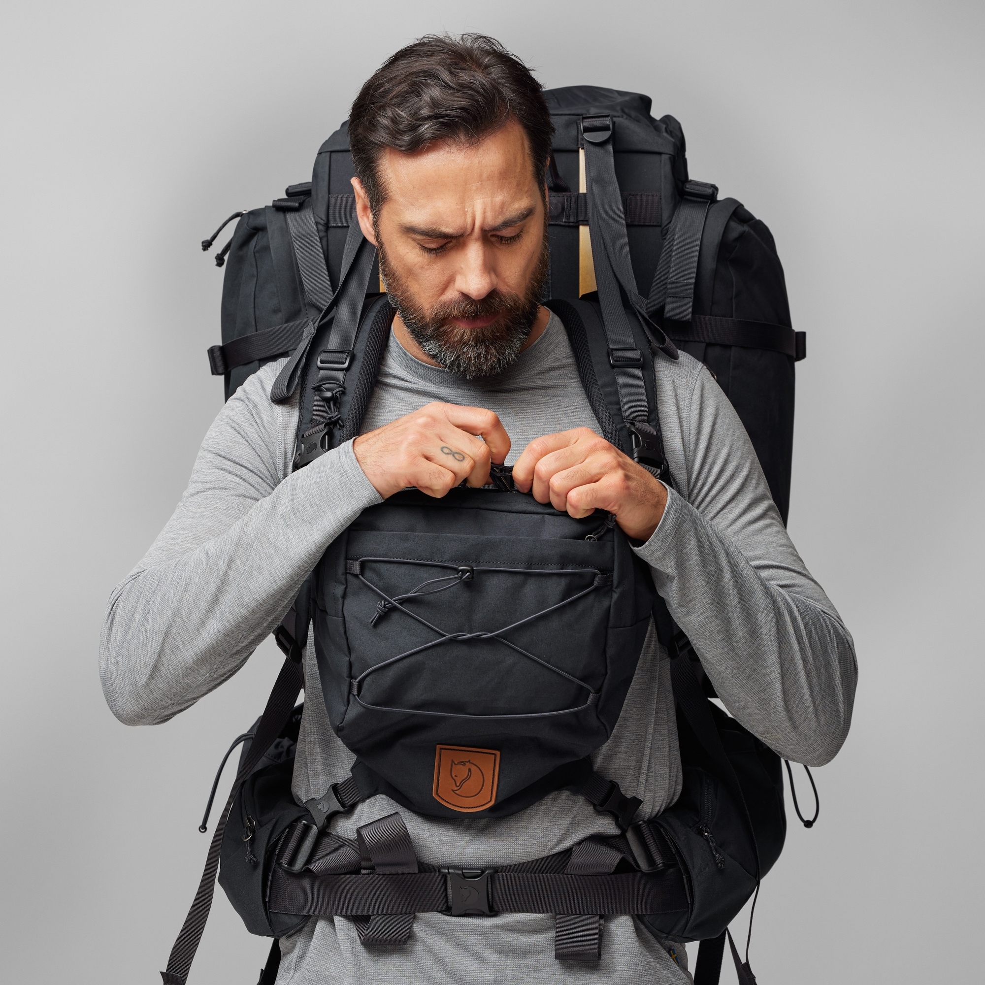 Kajka 65, coal black