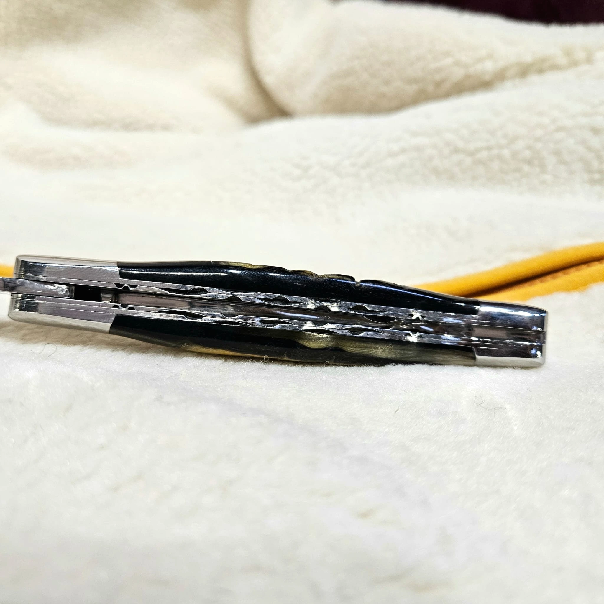Laguiole 12 DP Widderkruste