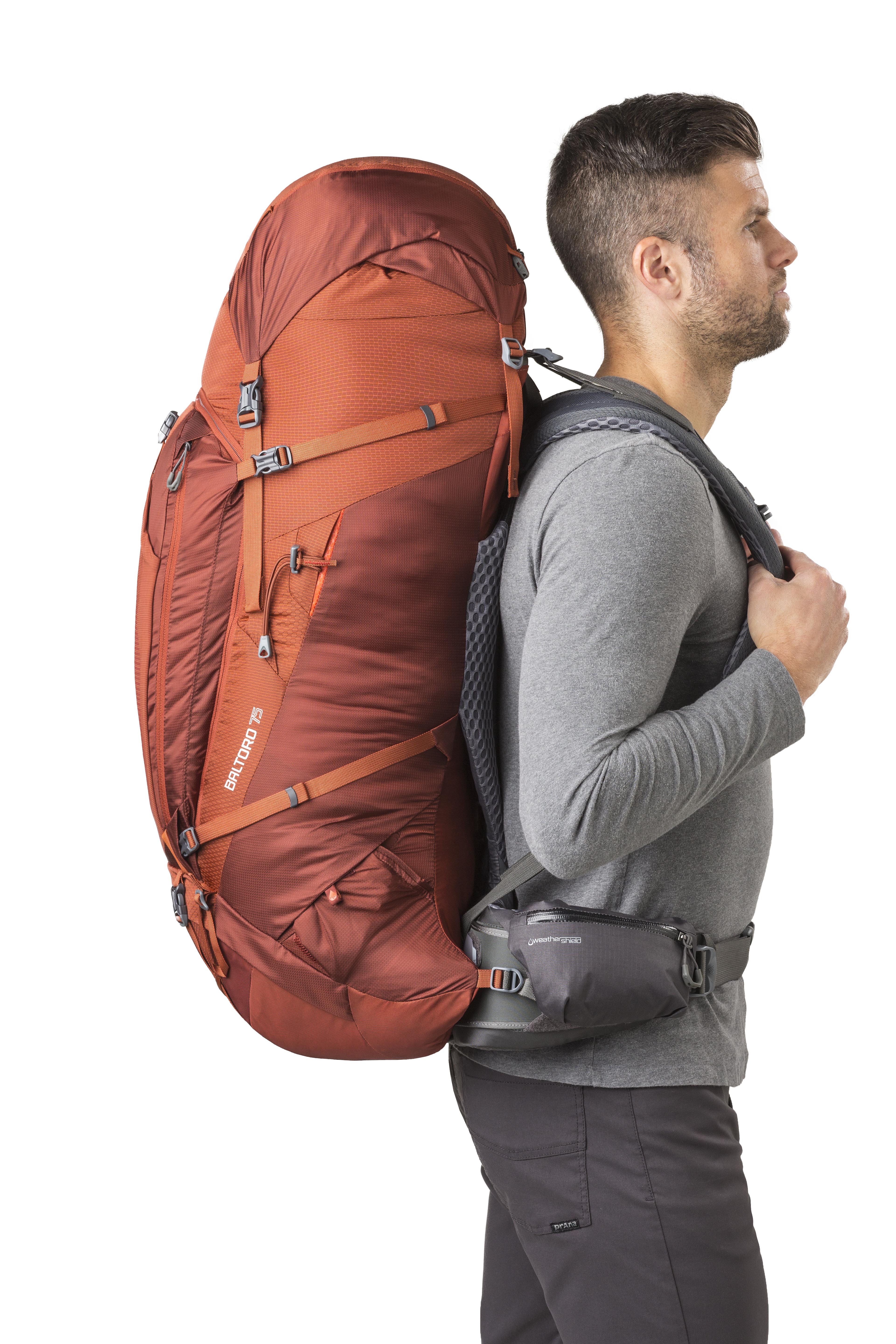 Baltoro 75, brick red