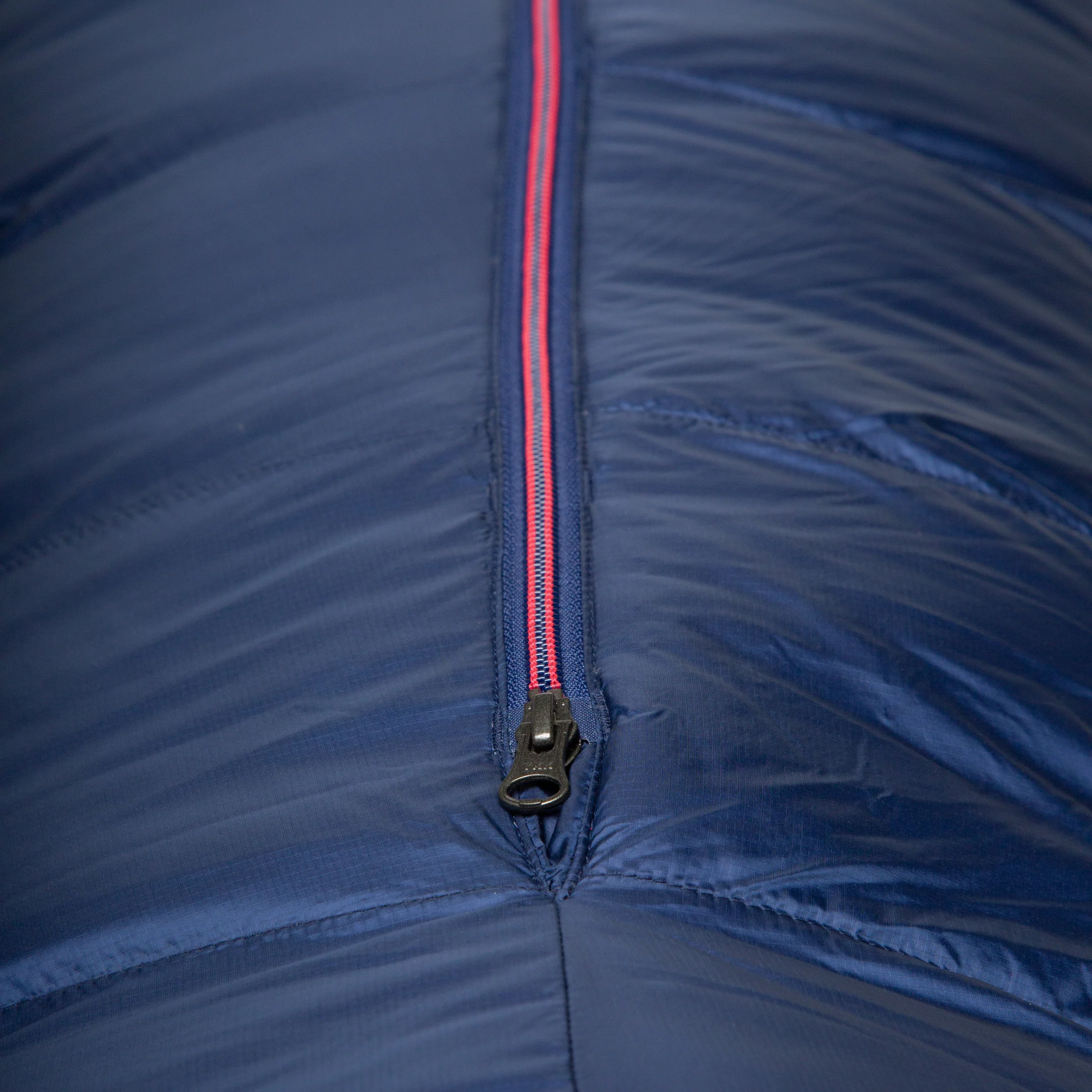 Helium 250 Reg Wm, LZ, medieval blue