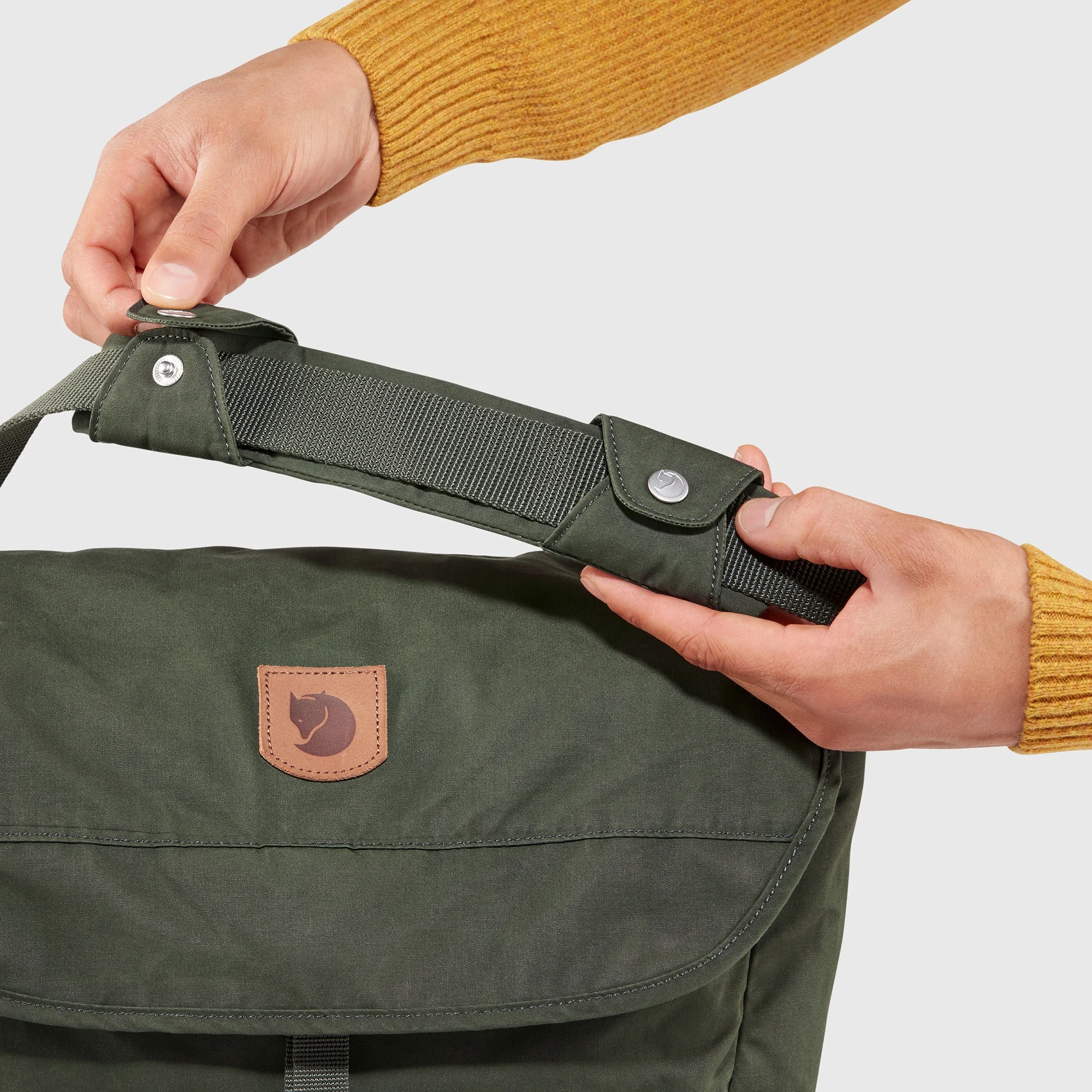 Greenland Shoulder Bag, deep forest