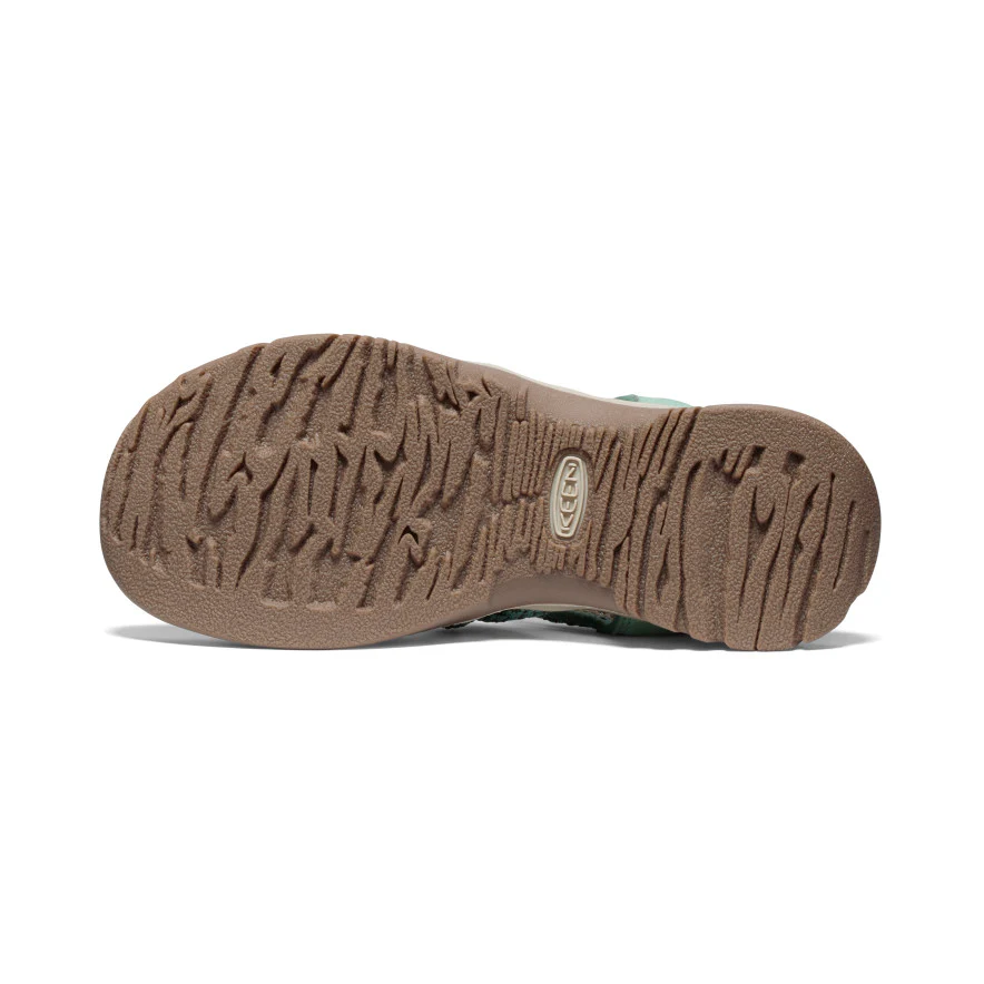 Whisper Wm, granite green/peach parfait