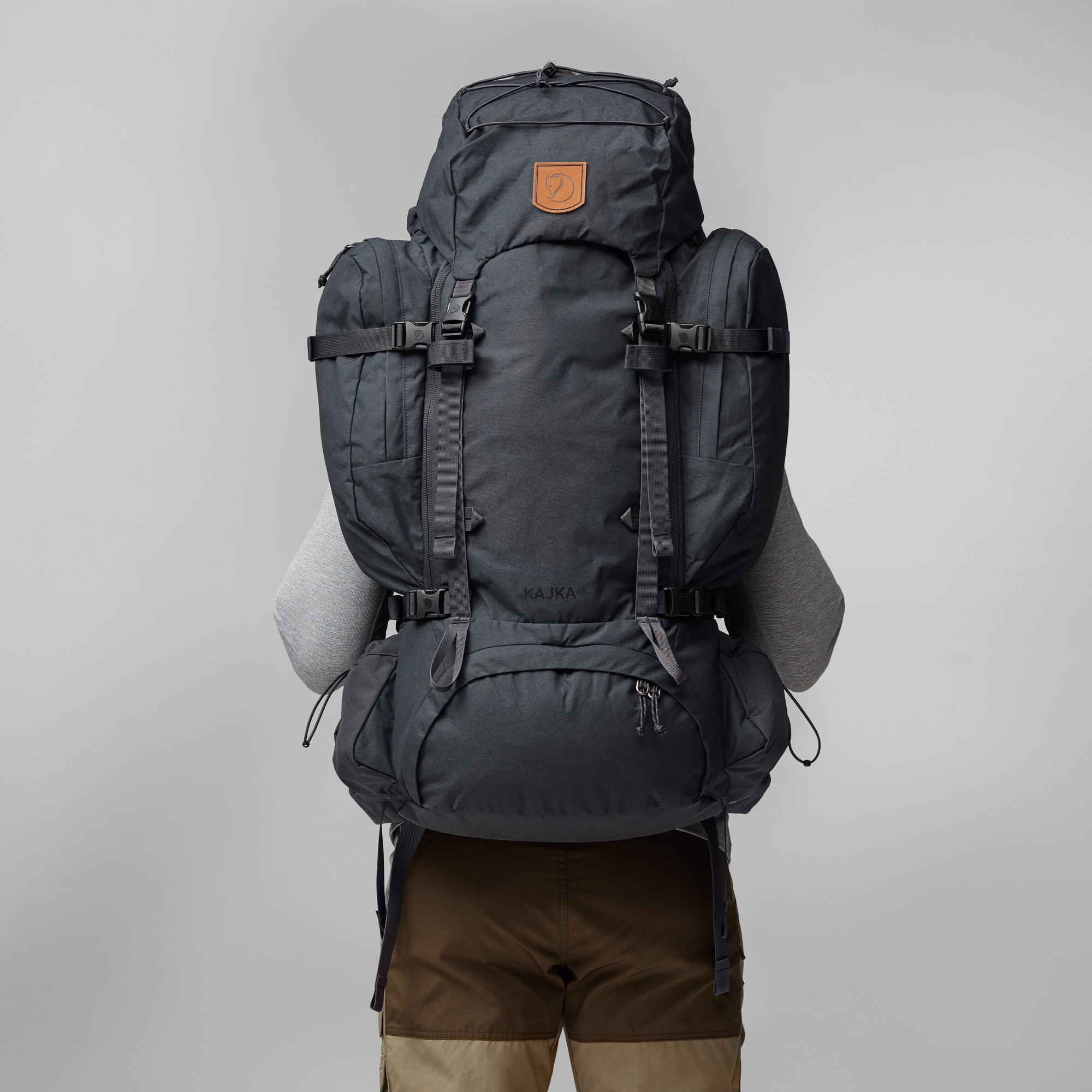 Kajka 65, coal black